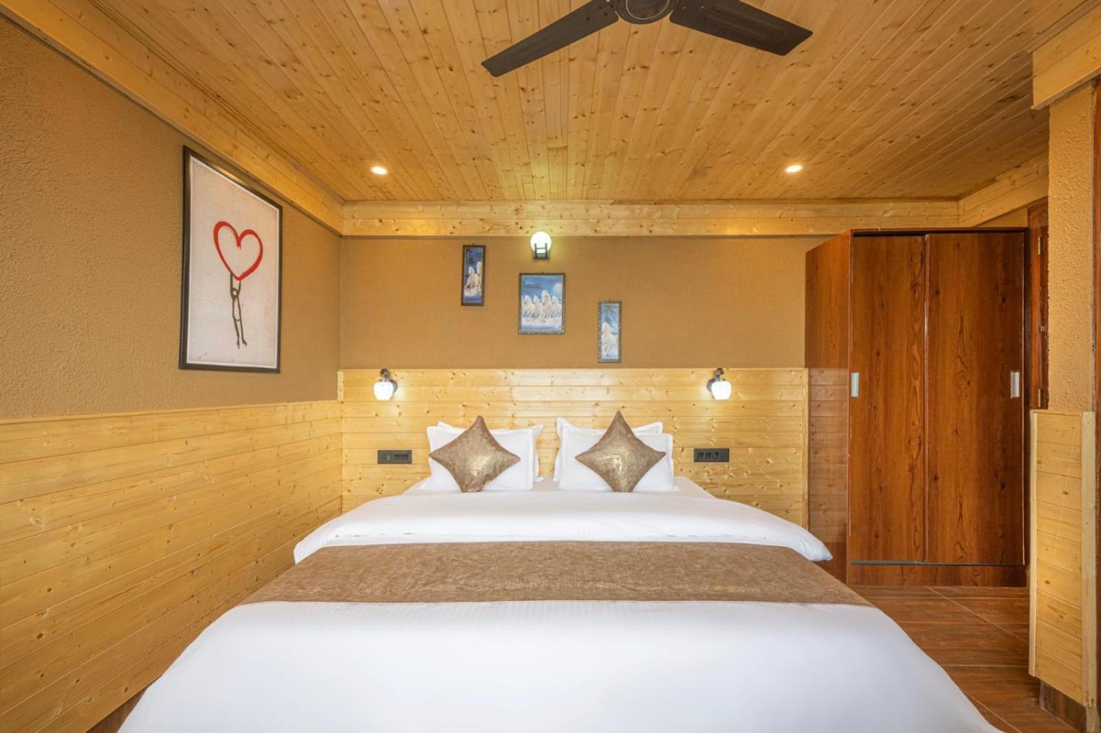 The Nature Dreams I Vacations I Conference I Mice I Family Events I Open Air Terrace I Sky Bonfire I Kufri By Exotic Stays Shimla Exteriör bild